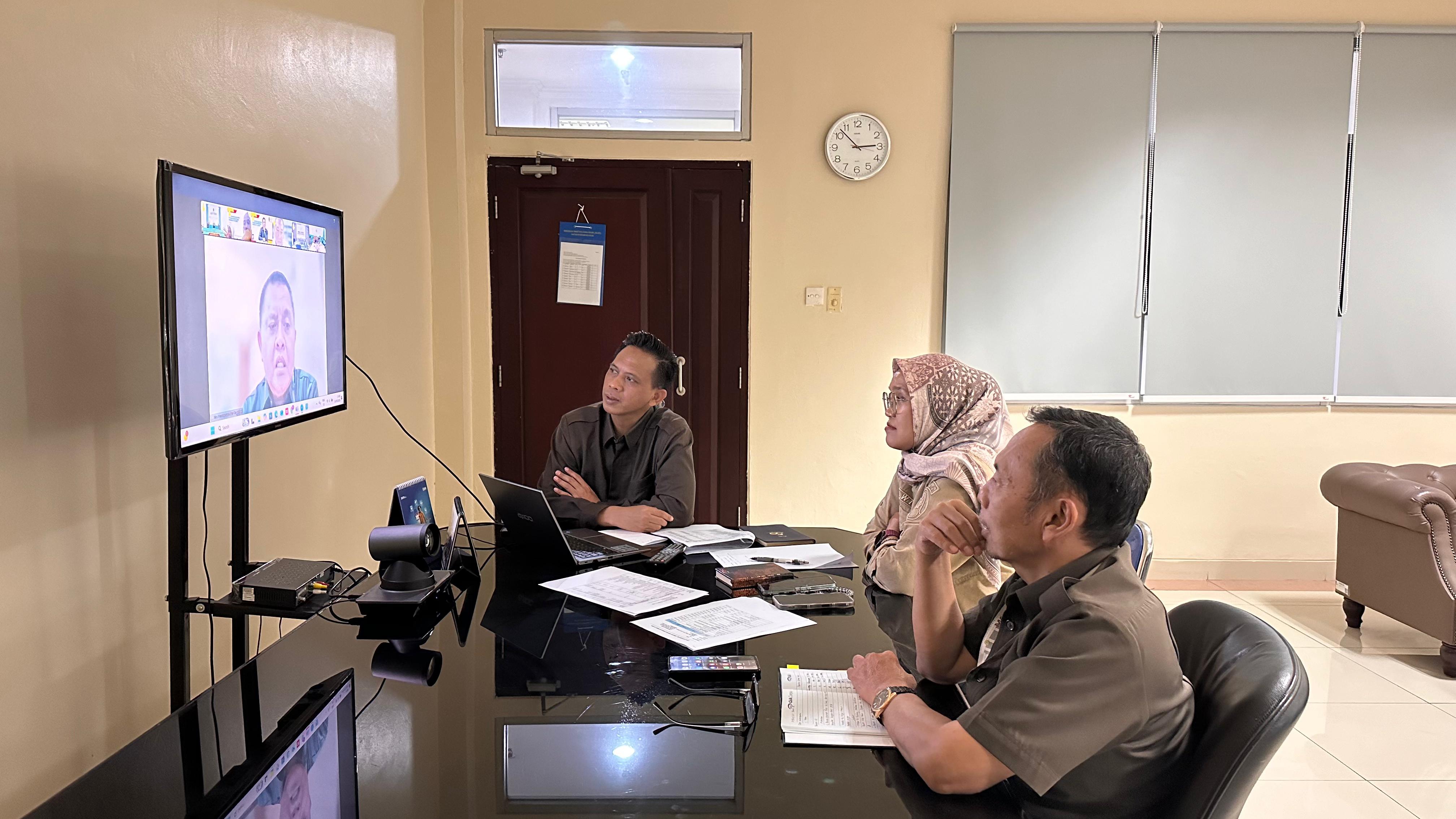 rapat-persiapan-dan- ...
