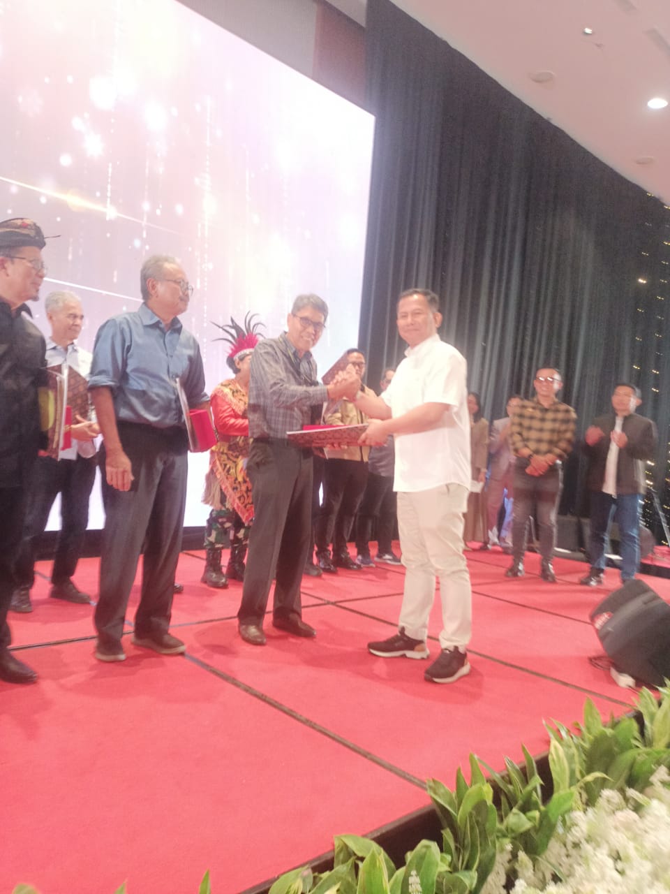 penutupan-rakornis-d ...